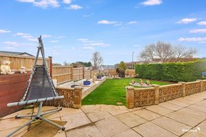 Photo 19- click for photo gallery